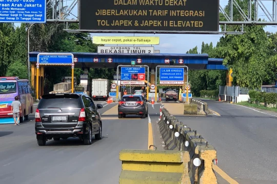 gerbang tol bekasi timur